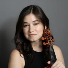 Tutor Graduate Violinist with 10 Years Private Teaching Experience