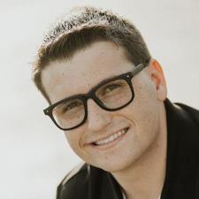 Tutor Patient & Dedicated Tutor Helping Students Excel