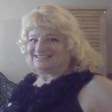 Leslie B. Near Marana, AZ, available for online & in-person tutoring