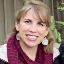 Dana F. Near San Leandro, CA, available for online & in-person tutoring