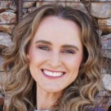 Stacia O. Near Las Vegas, NV, available for online & in-person tutoring