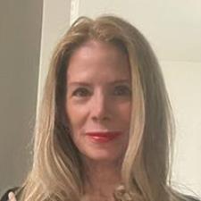 Carolynne F. Near Bayonne, NJ, available for online & in-person tutoring