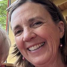 Tutor 30-Year Chemistry Teacher + BS in Chemistry