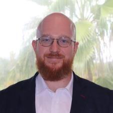 Eric W. Near Miami Beach, FL, available for online & in-person tutoring