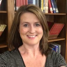 Tutor Engaging English Teacher with Years of Experience