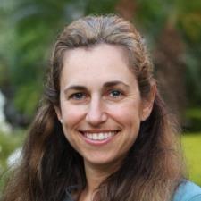 Lorit Q. Near Lomita, CA, available for online & in-person tutoring