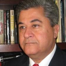 Dr Juan R C.