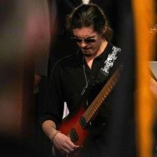 Tutor Professional Studio Guitarist & Musicians Institute Grad | All Le