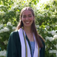 Sari M. Near Hempstead, NY, available for online & in-person tutoring