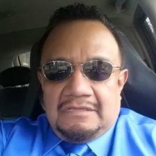 Arturo V. Near Glenview, IL, available for in-person tutoring