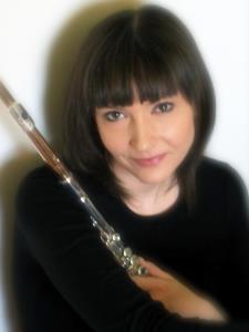 Lauren R. - Passionate and Accomplished Flute and Piccolo Teacher