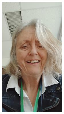 Lynne R.