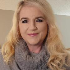 Angie L. Ooltewah, TN, available for online & in-person tutoring