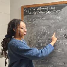 Jasmine B. New York, NY, available for online & in-person tutoring