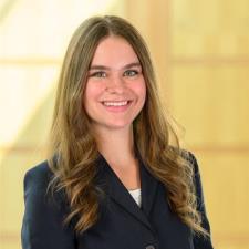 Caroline R. Arlington, VA, available for online & in-person tutoring