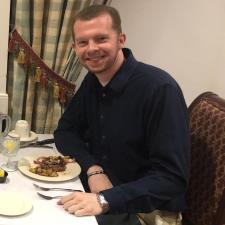 Tutor A tall man that does sports, math and science