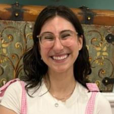 Elana H. New York, NY, available for online tutoring