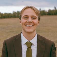 Tutor Experienced tutor in Chemistry, Biology, and Spanish