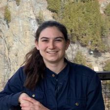 Emma M. Near Eugene, OR, available for online & in-person tutoring