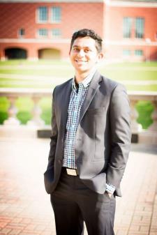 Dipesh M. -  Tutor