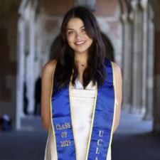 Sadie H. Near Inglewood, CA, available for online & in-person tutoring