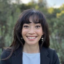 Daphne A. Near Lynwood, CA, available for online & in-person tutoring