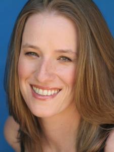Caroline L. Near Canyon Country, CA, available for in-person tutoring