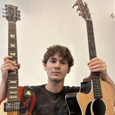 Tutor Gigging Guitarist Teaching Rock, Folk, Pop, R&B