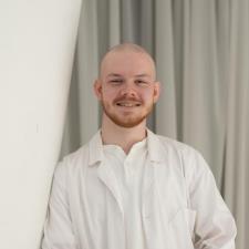 Anton K. - Dentistry Tutor