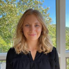 Anna G. Near Brooklyn, NY, available for online & in-person tutoring