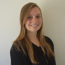 Tutor Software Engineer with a Master?s Degree in Physics