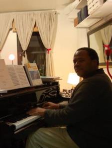 KEVIN B. - Piano Teacher available for lessons in classical, jazz & gospel