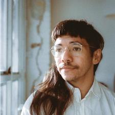 Tutor PhD Candidate Helping Students Excel in Social Sciences and Writing