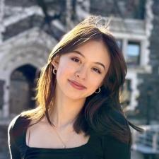 Mia W. Near Bronx, NY, available for online & in-person tutoring