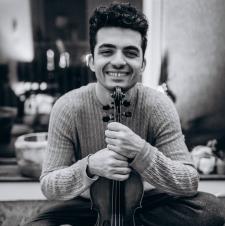 Tutor I am a professional concert violinist, musician and Russian speaker.