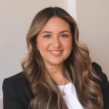 Alejandra F.