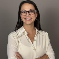 Jocelyn L. Near Riverside, IL, available for online & in-person tutoring