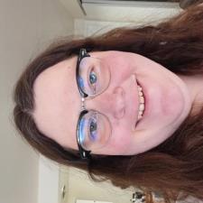 Tutor Experienced Writing Professor with 6+ years Teaching