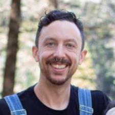 Tutor Helping learners succeed in academic and professional writing