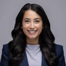 Christie Mena A.