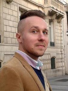 Daniel L. - Tutor