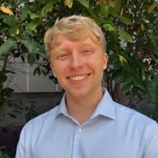 Tutor MCAT CARS Specialist | 132 (100th Percentile)