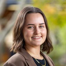 Tutor PhD Psychologist and Academic Writing, Essays & Research Coach