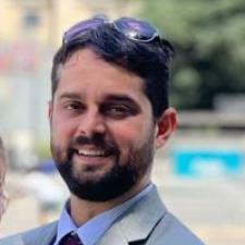 Tutor Attorney with 10+ years of mentoring and teaching experience.