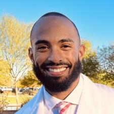 Alex M. Near Avondale Goodyear, AZ, available for online & in-person tutoring