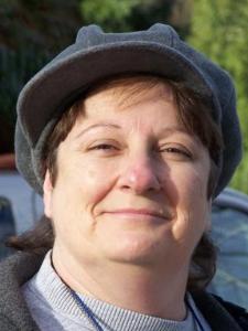 Saralynn A. - Sewing instructor