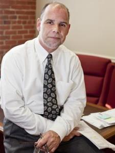 Kenneth R. - Attorney/20+ years experience in Civil Litigation and Criminal Law