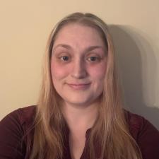 Tutor English Teacher with a passion for Reading and Writing