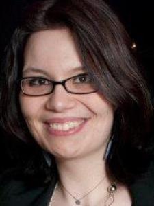 Mia L. Near Edmonds, WA, available for online & in-person tutoring