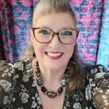 Eileen W. Virginia Beach, VA, available for online & in-person tutoring